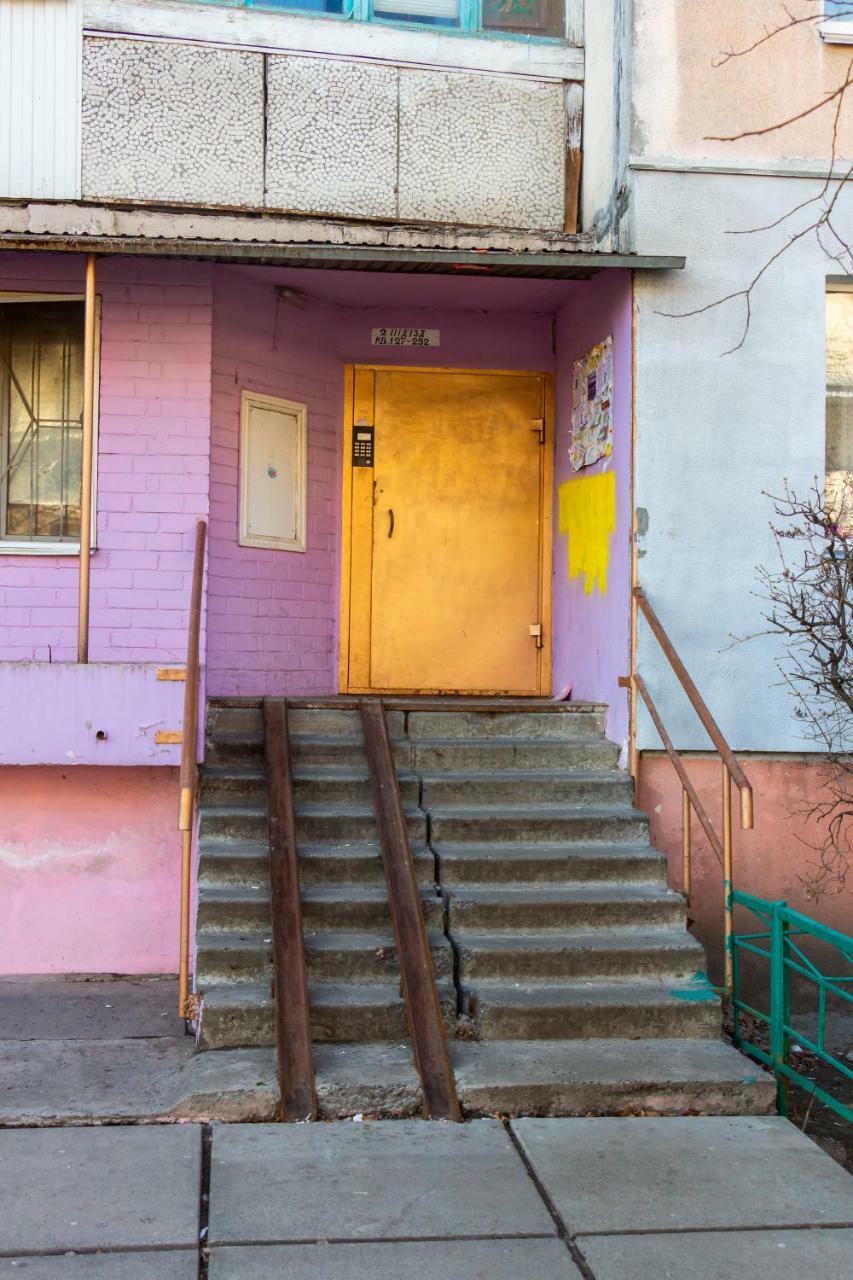 Kvartirkoff Na Obolonskiy Prospekt 9 Kyiv Exterior photo